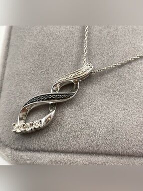 925 Sterling Silver Black White Diamond Accent Twist Flame Pendant Necklace